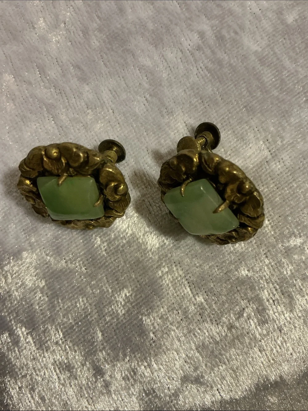 Vintage Green -Toned Screw-Back Green Cabochon Earrings
